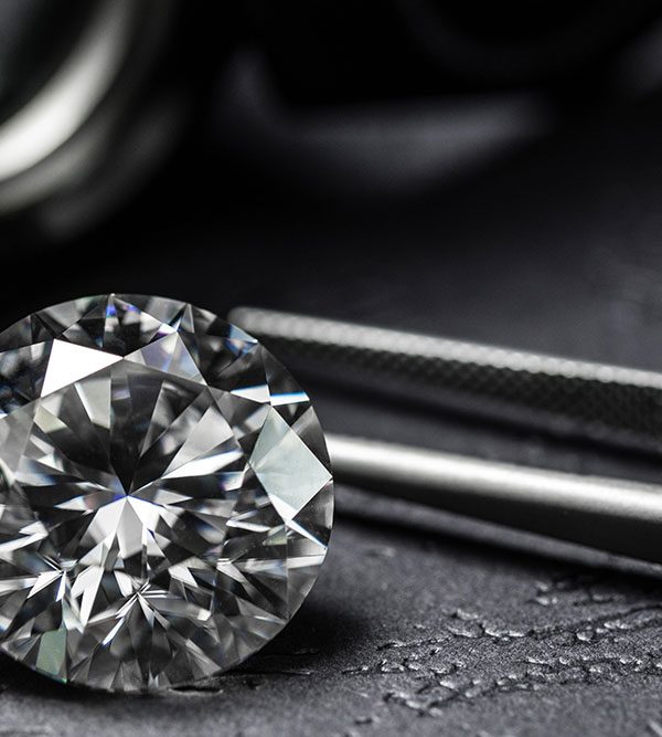 Vendere un diamante: quotazione diamanti usati | MV Luxury Group