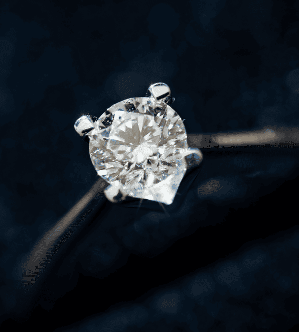 Valutazione dei diamanti e valutazione online diamanti | MV Luxury Group