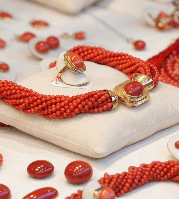 Valutazione del corallo: tutto sulla valutazione corallo rosso | MV Luxury Group