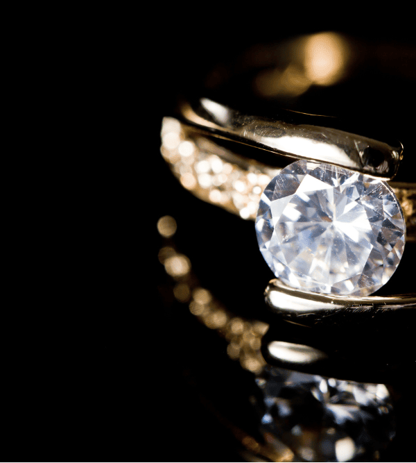 Valutazione di un diamante: guida per acquistare un diamante | MV Luxury Group