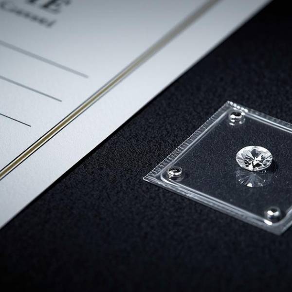 Diamante con certificato: valore e vantaggi dei diamanti sigillati | MV Luxury Group